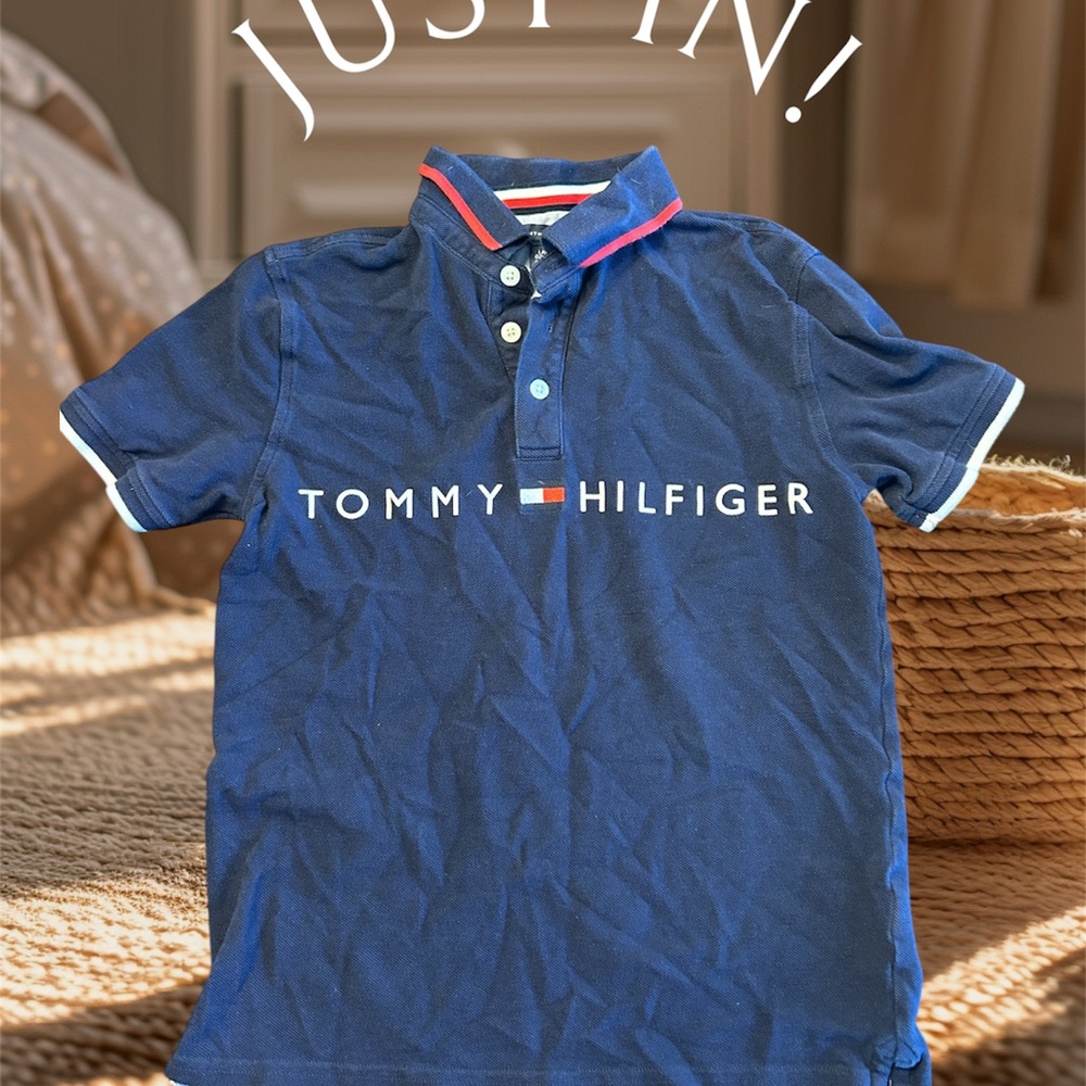 Tommy Hilfiger boys polo navy blue front logo Lg 12-14